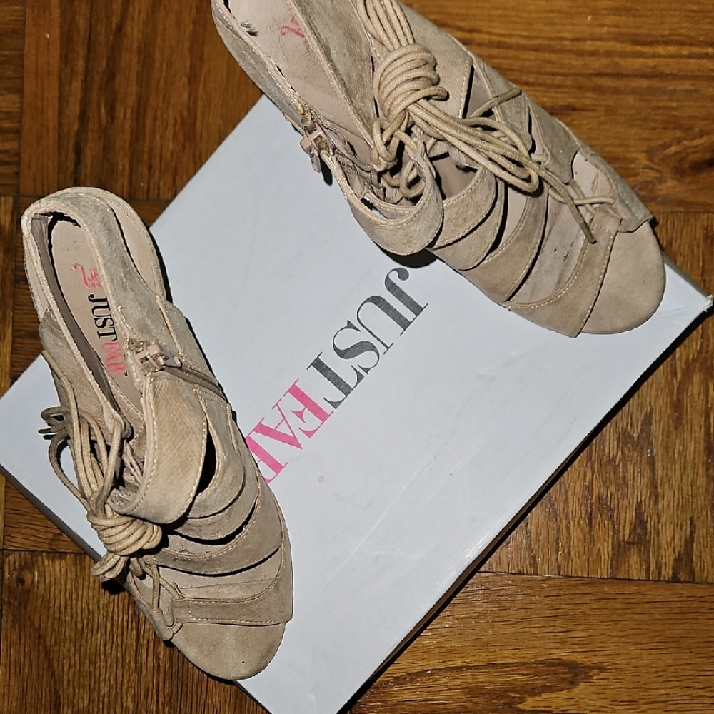 JustFab Women's Beige Strappy Sandals